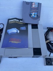 Nintendo NES Original Console W/ Mario Games 1 Controller Gunshot (Tested)
