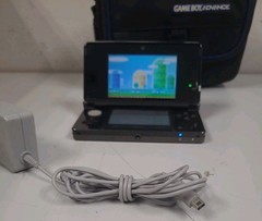 NINTENDO 3DS With SUPER MARIO BROS 2 and CHARGER & FANNY BAG