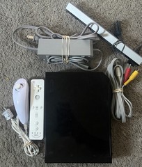 Nintendo Wii Console Black RVL (usa) 101 w/ 1 Wii Remote + Nunchuck And Cables