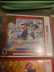 Nintendo 3DS Super Mario 3D Land Edition Console – Mario with games and case