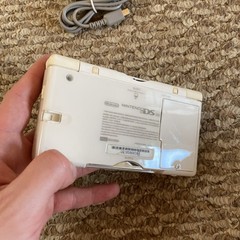 Nintendo DS Lite USG-001 Polar White w/ Charger USA