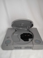 Sony PlayStation 1 PS1 (SCPH-9001) – CONSOLE ONLY – Tested and Working
