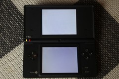 Nintendo DSi Pokemon Black Reshiram Zekrom Limited Edition Console w/ Charger