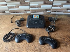 Sega Genesis Model 2 With 2 Controllers Rf Adapter And Sonic 2