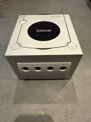 Nintendo GameCube Silver w/ Pikmin & Accessories, Used, Includes 2 Controllers