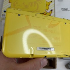 Nintendo New 3DS XL Pikachu Yellow Edition Console CIB Complete In Box Authentic