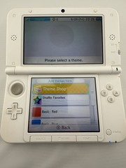 Nintendo 3DS XL LL Pearl White Excellent Condition Region Free