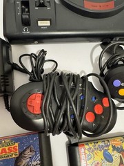 Original Sega Genesis 1601 16-Bit Console Bundle 2 Controllers 13 Games -Works