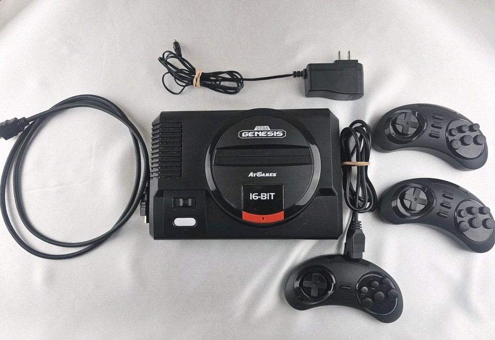 Sega Genesis Flashback AtGames 16 Bit Game Console FB3680 w/ 3 Controllers
