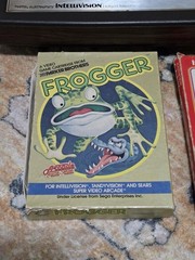 Mattel Intellivision 2609A Console + Frogger + Space Battle