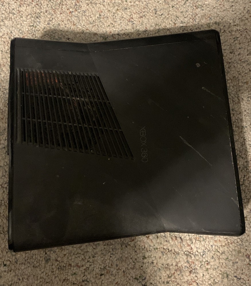 Microsoft Xbox 360 4GB Black Console