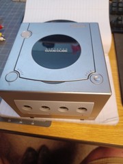 Nintendo GameCube Dol-101-Platinum Console-Disc Read Issue -For Parts Or Repair