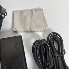 Sony PS Vita PCH-2000 black Excellent Tested Working Region Free From Japan