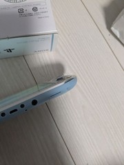 Excellent PS Vita Light Blue White PCH 2000 ZA14 Console