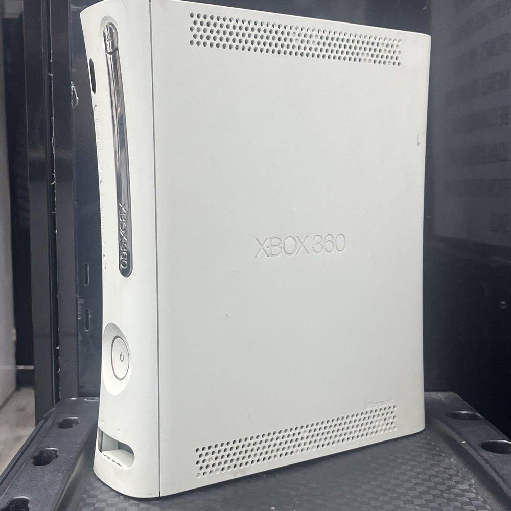 Microsoft XBox 360 Core Matte White Video Game Console Gaming System HDMI 4GB