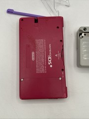 Nintendo DSi Hot Pink – Bundle Excellent Condition