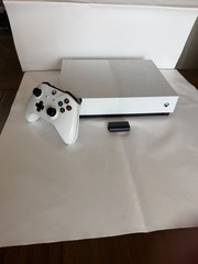 Xbox One S 1TB Console – White (XBS1TB) Controller+Battery Pack+HDMI+Power Cable