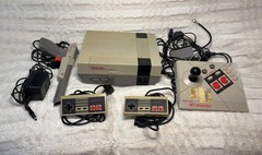 Original Nintendo NES Console Bundle w/ Zapper, NES Advantage and 2 Controllers