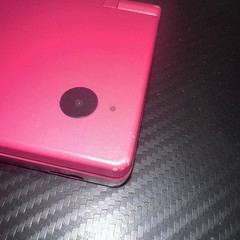 Nintendo DSi TWL-001 (JPN) Handheld Console Pink Tested Works Bad R Bumper Read