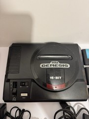 Original Sega Genesis 1601 16-Bit Console Bundle 2 Controllers 13 Games -Works