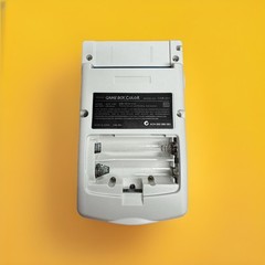Restored Nintendo Game Boy Color (Grade A, White, CGB-001)