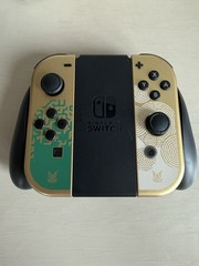 Nintendo Switch OLED Console Legend of Zelda: Tears of the Kingdom Edition CIB