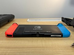 Nintendo Switch 32GB • Red/Blue • Dock/Pro Controller/Case • HAC-001(-01) (2019)
