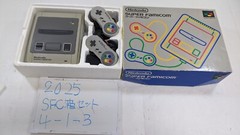 Nintendo Super Famicon SNES Console complete in Box excellent Condition 4-1-3