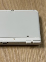 Nintendo New 3DS White Handheld Console KTR-001 with Stylus Japan