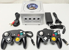 Nintendo GameCube POKEMON XD GALE OF DARKNESS Silver DOL-101 Console System NGC