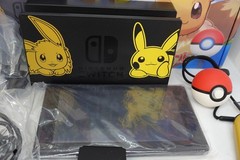 Nintendo Switch Pokemon Let’s Go Pikachu Eevee Edition Console Ball Plus F/S