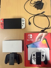 Nintendo Switch OLED White & Red 64gb/1TB SD Card Original Box Great Condition