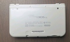New Nintendo 3DS XL Pearl White | Charger + 32GB SD Card | REGION FREE