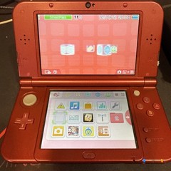 Nintendo 3DS XL Launch Edition Handheld Red Gaming System w Case Charger 2 games