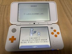 Mint – Nintendo 2DS LL Console – White × Orange w/Box Japanese Region Codes JP