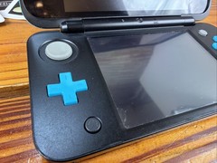 Nintendo 2DS XL Console Black/Turquoise w/Box & Inserts PARTS/REPAIR ONLY! READ!