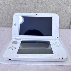Nintendo 3DS LL White SPR-001 (JPN) Game Console Box