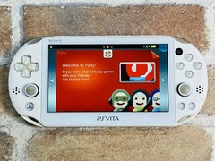 PS Vita PCH-2000 White ZA12 SONY PlayStation Japan Charger 8GB Tested EX DDP