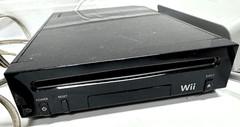 Nintendo Wii RVL-101 Black Console System w/ Cables