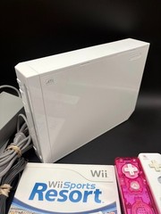 TESTED! Nintendo Wii Model RVL-001 Console Bundle w/ Wii Sports Resort + More!