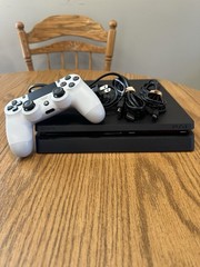 Sony – PlayStation 4 PS4 Slim Console – 500GB HDD – CUH-2215A – Black – Bundle