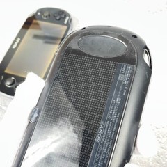 Sony PlayStation PS Vita PCH-1100 Crystal Black 3G/Wi-Fi Model 1 Console ONLY