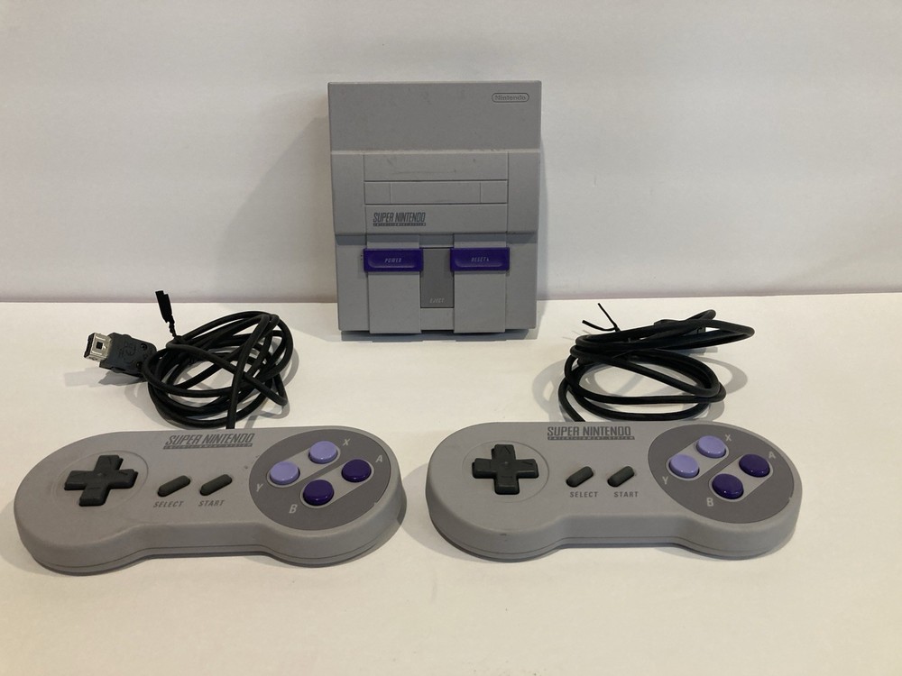 Super Nintendo SNES Classic Edition Console Gaming System CLV-201 Gray Working