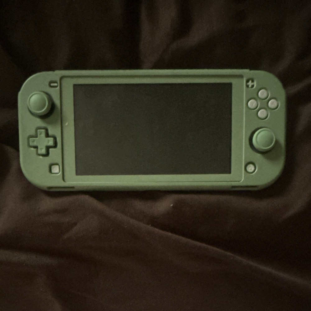 Nintendo Switch Lite Handheld System Green Wi-Fi USB-C Headphone Jack