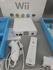 Nintendo Wii RVL-001 Console In Box W/ Wii Sports Tested Clean Retro Gaming