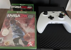 Microsoft Xbox One 500GB Console (With Controller + 2 games + Power cable)