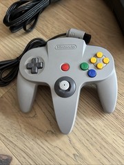 Nintendo 64 Video Game Console (N64) CIB w/ORIGINAL BOX and Manual