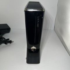 Microsoft Xbox 360 S Slim Console Bundle w/ Controller Power Cable HDMI