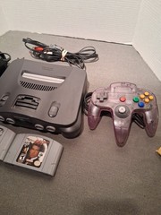 Nintendo 64 Gray Console Bundle 2 Controllers Power/AV + 007 & WCW nWo Revenge