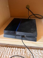 PS4 Console Bundle 256GB with Remote (Used Condition)
